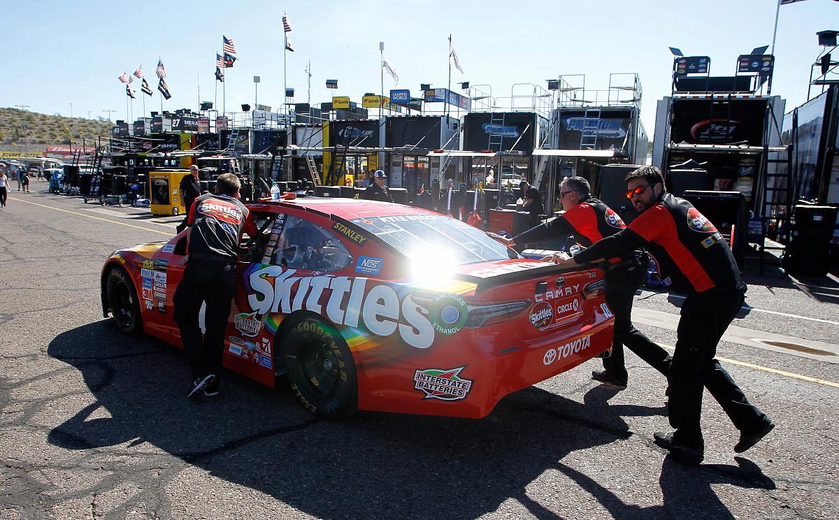 红牛车队碾压法拉利,皮亚斯特里带队取胜 红牛车队碾压法拉利,皮亚斯特里带队取胜