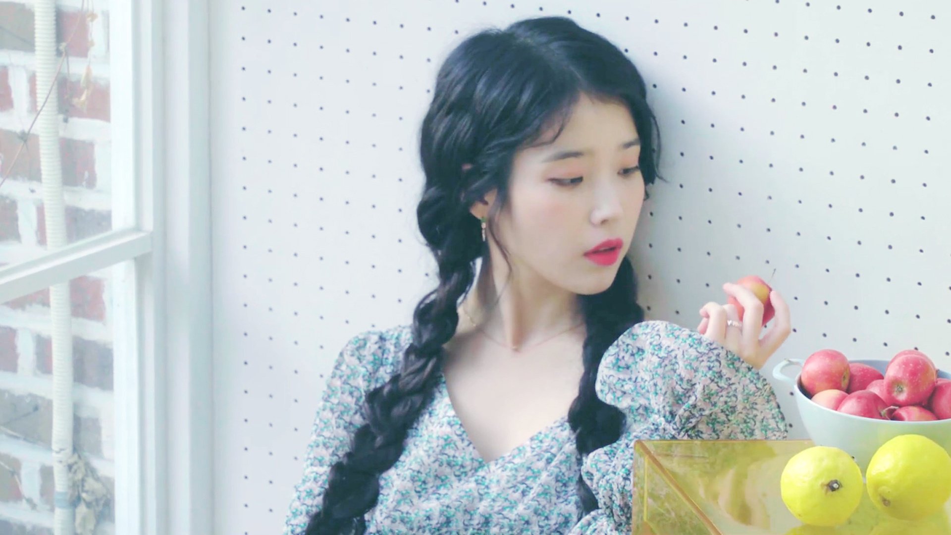 哈兰德冠军级表现诠释统治力,罗马提前终结悬念映衬乌克兰足球的坚韧